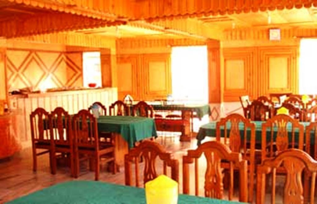 Hotel Arsh International Nainital Eksteriør billede